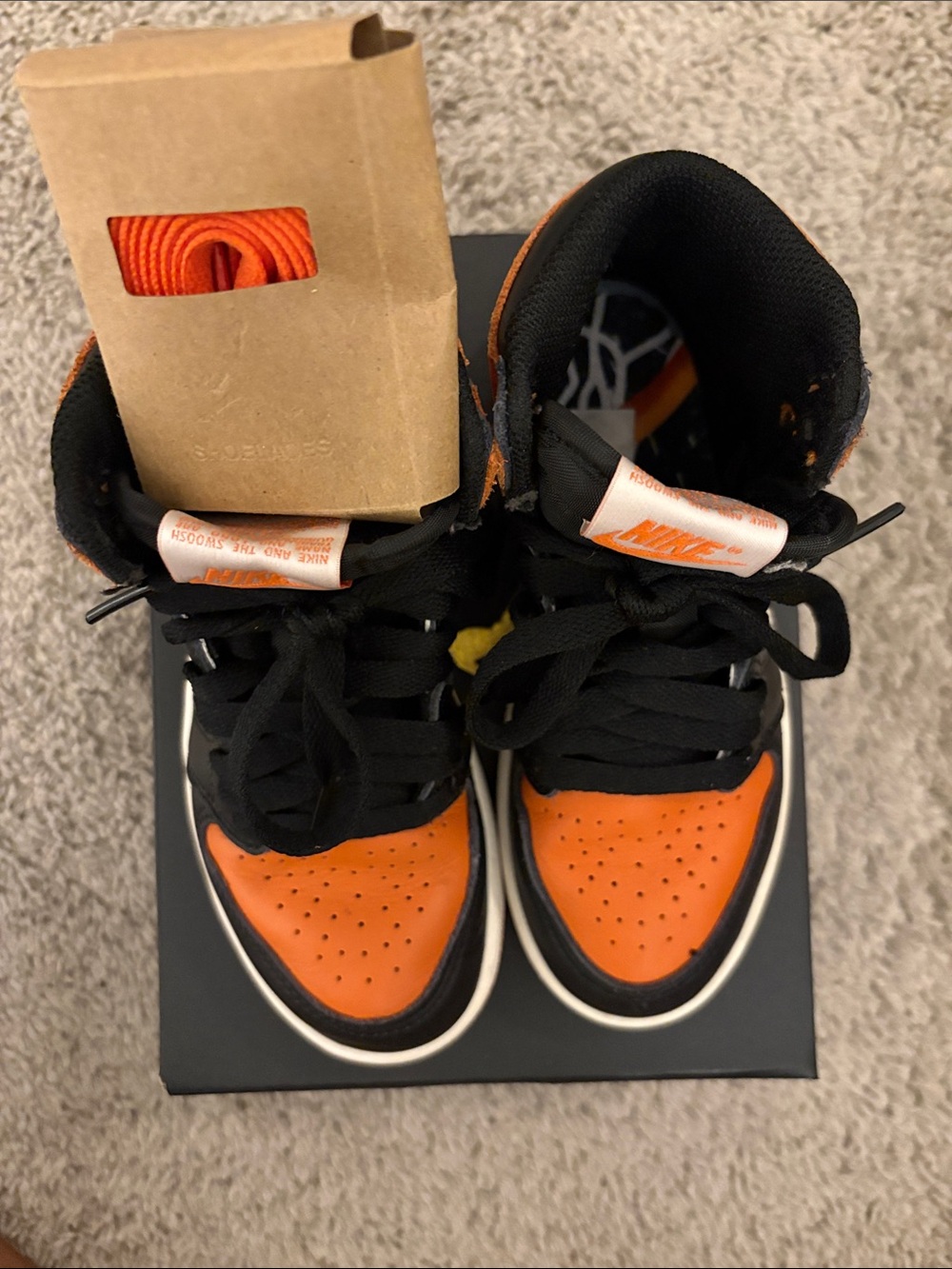 Kids’ Retro Jordan 1 Black and Orange- Shattered Backboard - Picture 6 of 9